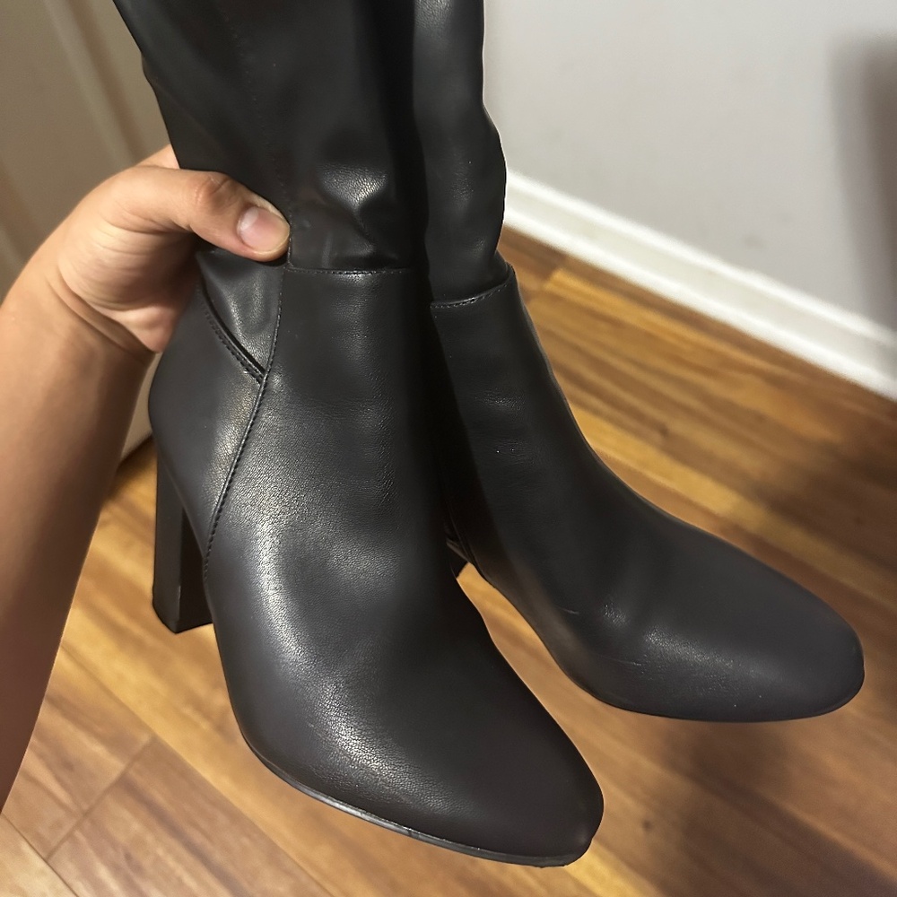 Black Top Moda Women's Knee High Boots